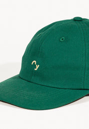 Dad Cap „Oy“ in Immergrün