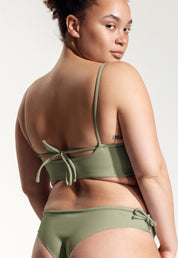 Surf Bikini Oberteil „Buri“ in Salbeigrün