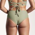 Surf Bikini Hose „Fugu“ in Salbeigrün