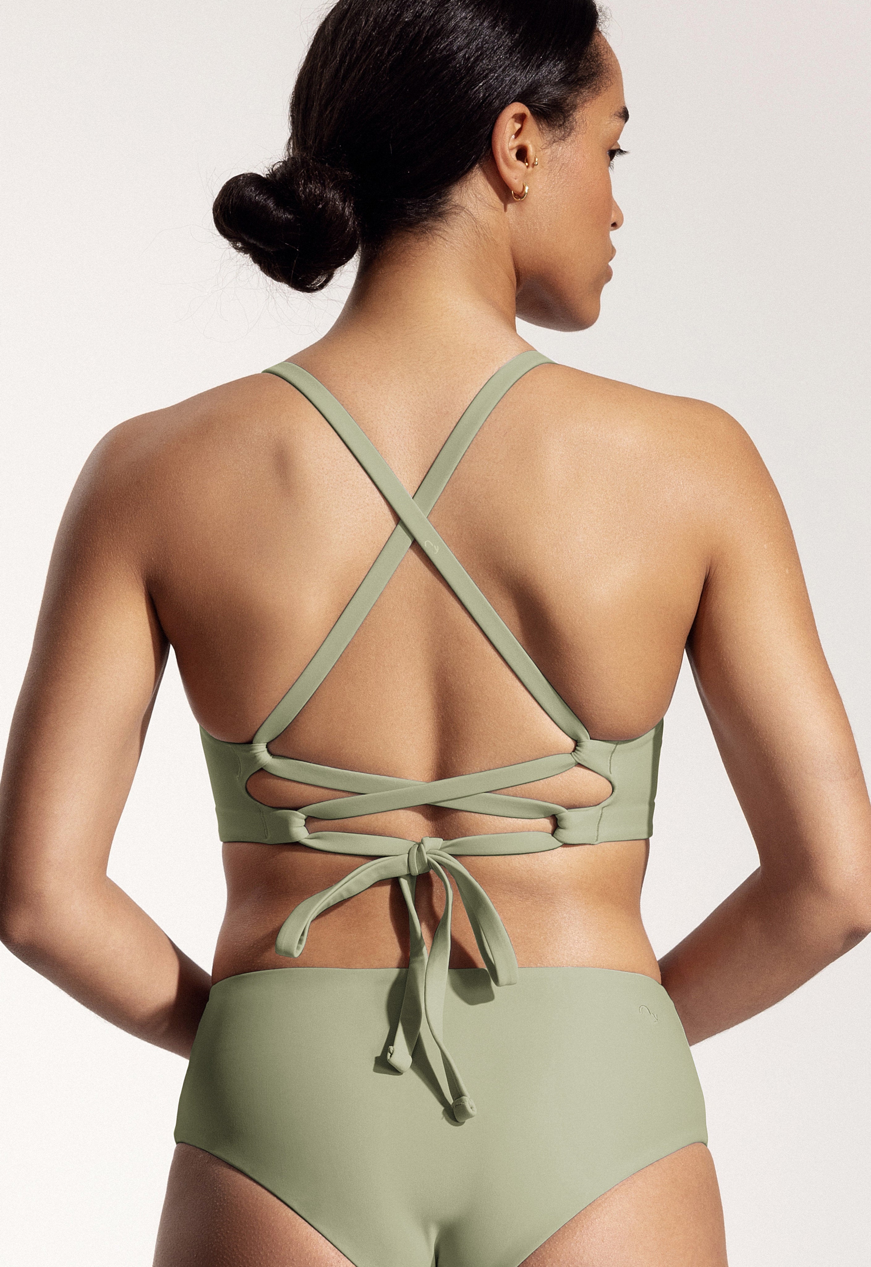 Surf Bikini Oberteil „Goby“ in Salbeigrün