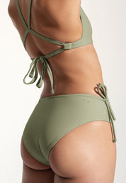 Surf Bikini Hose „Opah“ in Salbeigrün