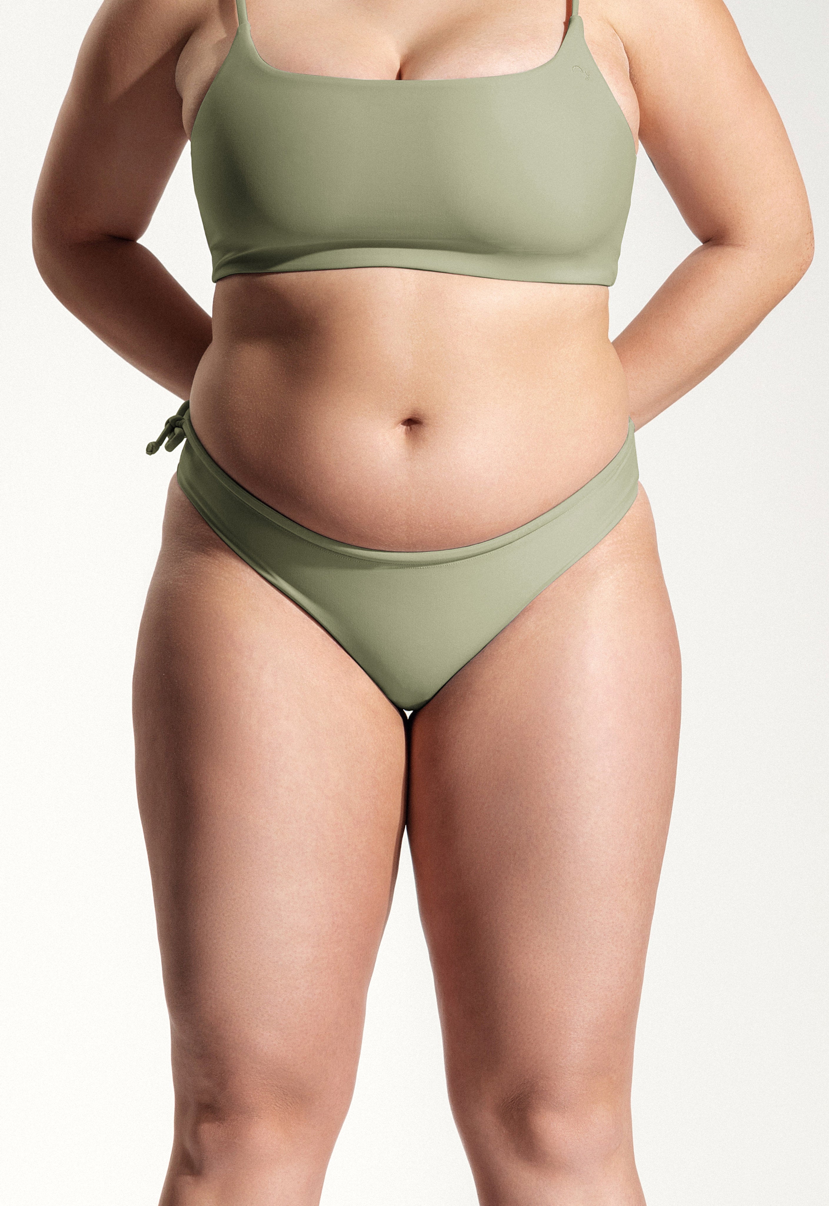 Surf Bikini Hose „Tope“ in Salbeigrün