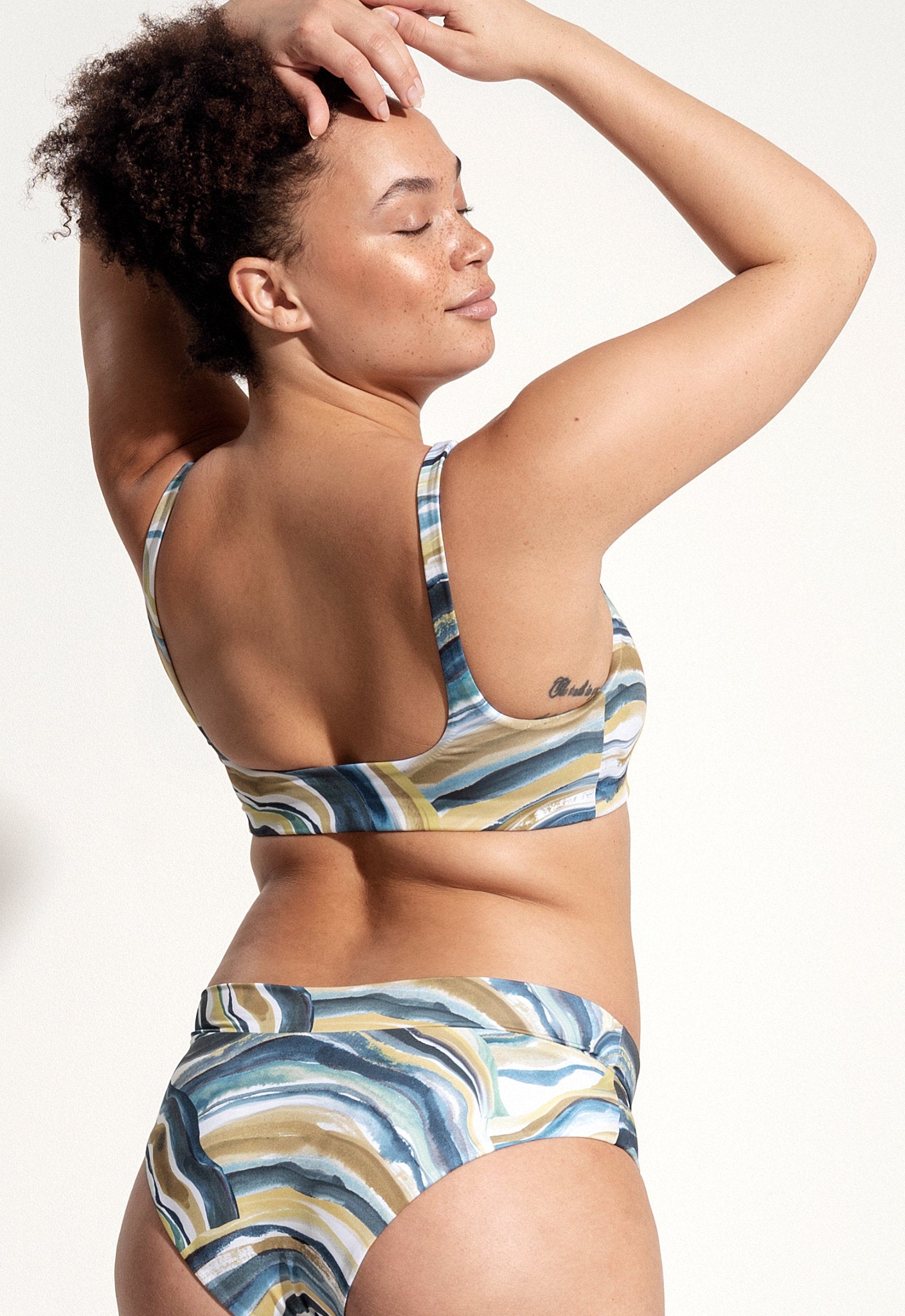 Bikini Oberteil „Vento“ in Green Oyster 2