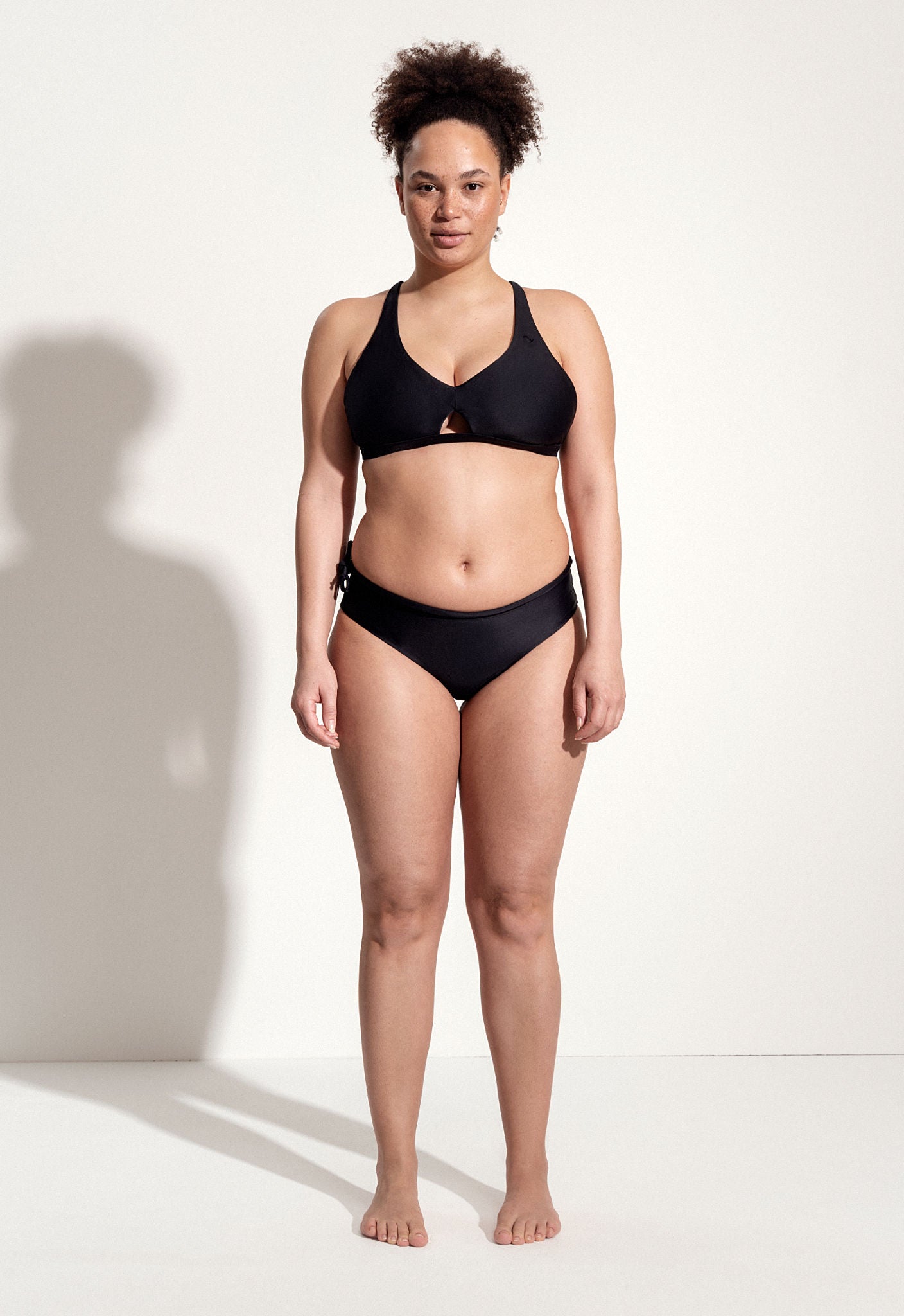 Surf Bikini Oberteil „Coho“ in Schwarz 3